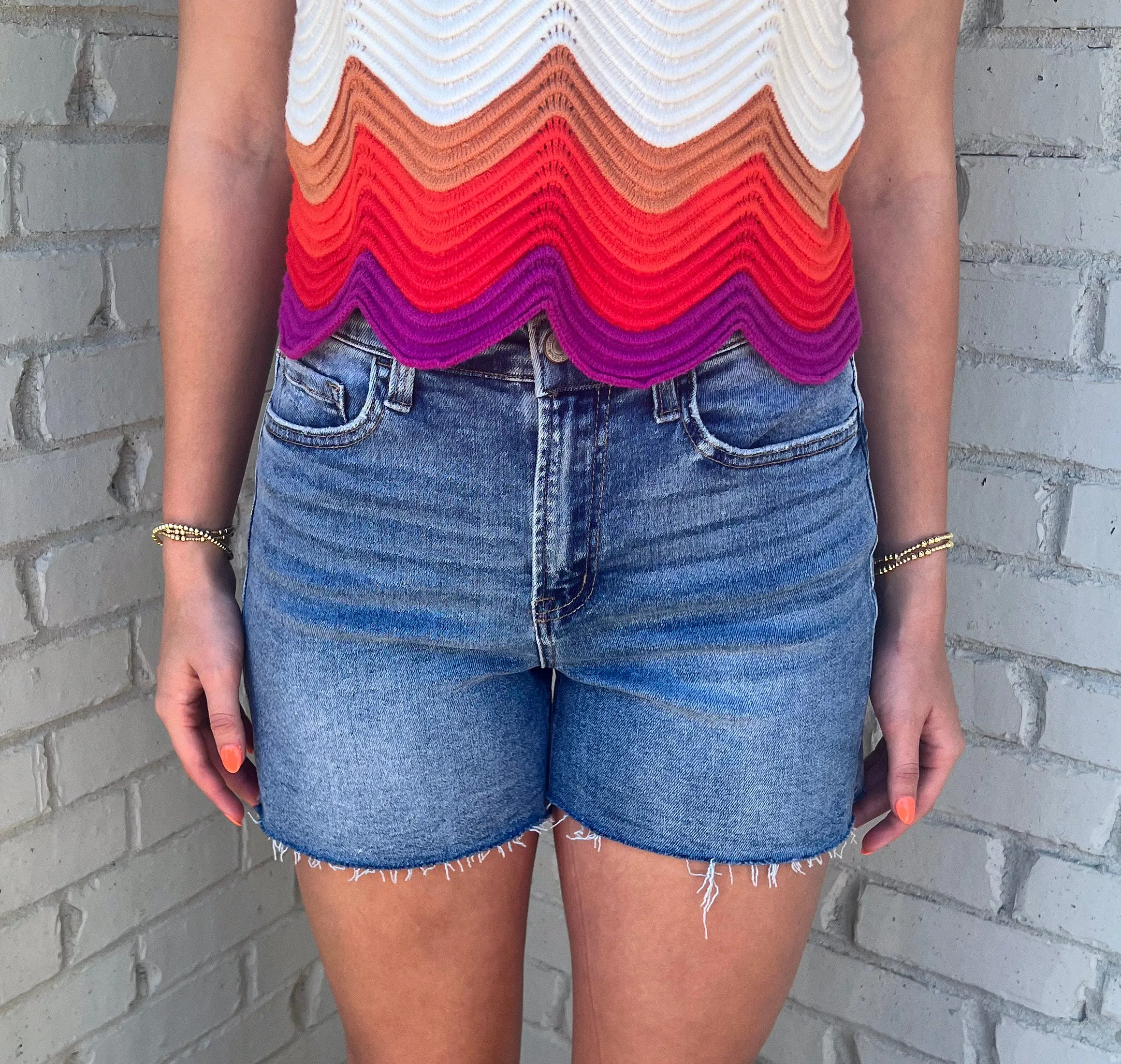 MAKE IT WORK DENIM CUT OFF SHORTS